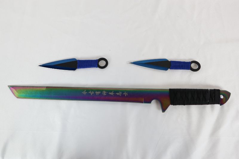 Photo 1 of 17 INCH NINJA SWORD WITH 2 THROWING KNIVES NEW