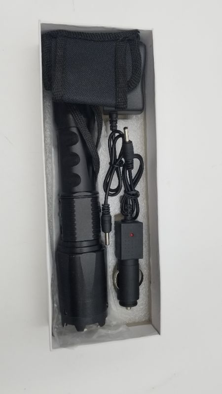 Photo 5 of SELF DEFENSE STIN GUN LED FLASHLIGHT ALUMINUM LIGHT WEIGHT BODY 1 CAR CHARGER 1 WALL CHARGER AND A HOLSTER NEW 