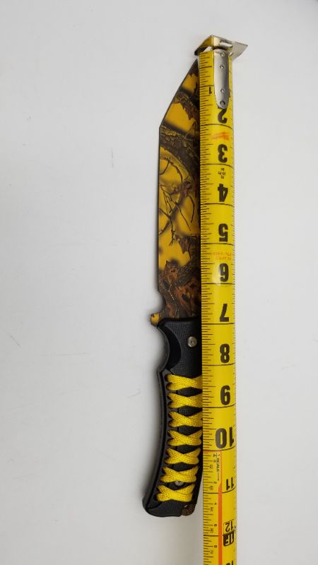 Photo 2 of YELLOW TREE CAMO HUNTING KNIFE NEW 