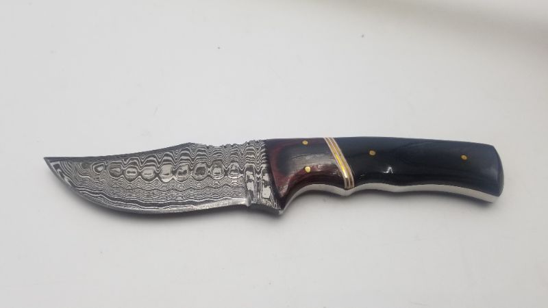 Photo 1 of DAMASCUS 8 INCH HORN BUFFALO SKIN HUNTING KNIFE NEW 