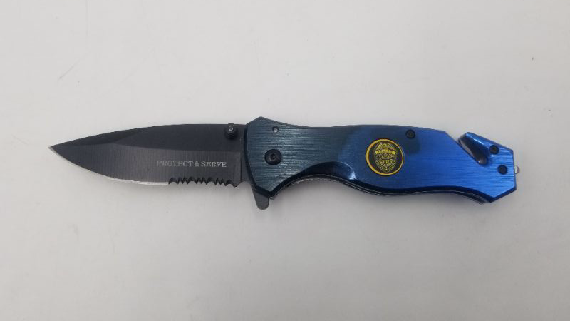 Photo 1 of POLICE BLUE AND BLACK POCKET KNIFE NEW 