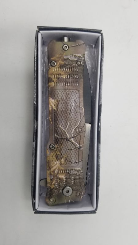 Photo 3 of 8.5 INCH CAMO STYLE POCKET KNIFE NEW 