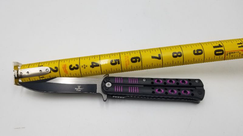 Photo 2 of BUTTERFLY STYLE POCKET KNIFE NEW 