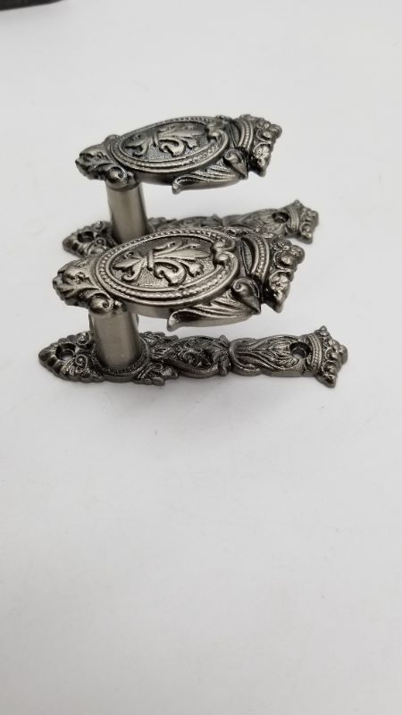 Photo 1 of 3 INCH HANGER FLEUR SHEILD NEW 