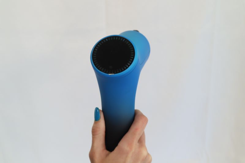 Photo 3 of BCORE MASSAGE GUN CHARGES 6 HOURS FOR FULL POWER 10 SPEED LEVELS 6 ADJUSTABLE HEADS FOR UPPER BODY OR LOWER BODY COLOR BLUE AND WHITE NEW 