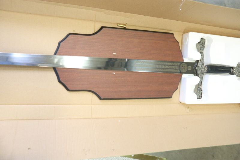 Photo 7 of KING ARTHURS SWORD WITH WALL MOUNT NEW 