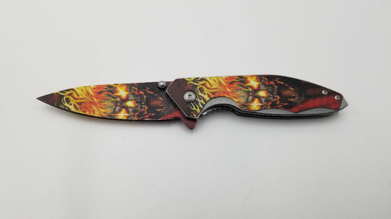 Photo 1 of 4.5 Inch Flame Skull  Pocket Knife New