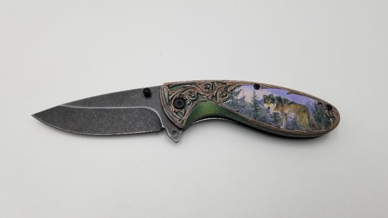 Photo 1 of Wolf 3D Wilderness Clip Pocket Knife 4 Inch Blade New