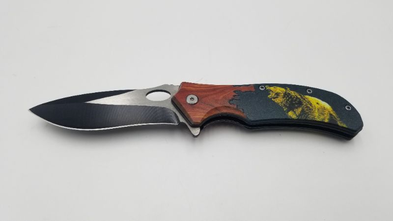 Photo 1 of Bear Wildlife Collection Pocket Knife New