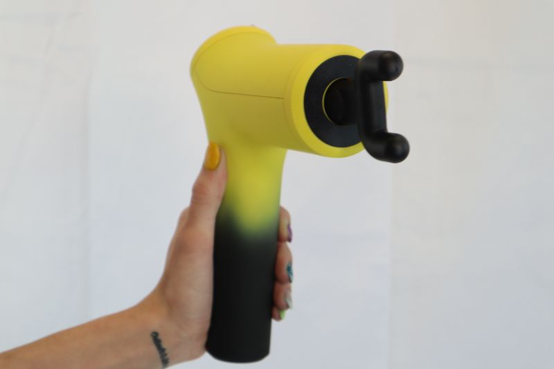 Photo 3 of BCORE MASSAGE GUN CHARGES 6 HOURS FOR FULL POWER 10 SPEED LEVELS 6 ADJUSTABLE HEADS FOR UPPER BODY OR LOWER BODY COLOR BLACK AND YELLOW NEW 