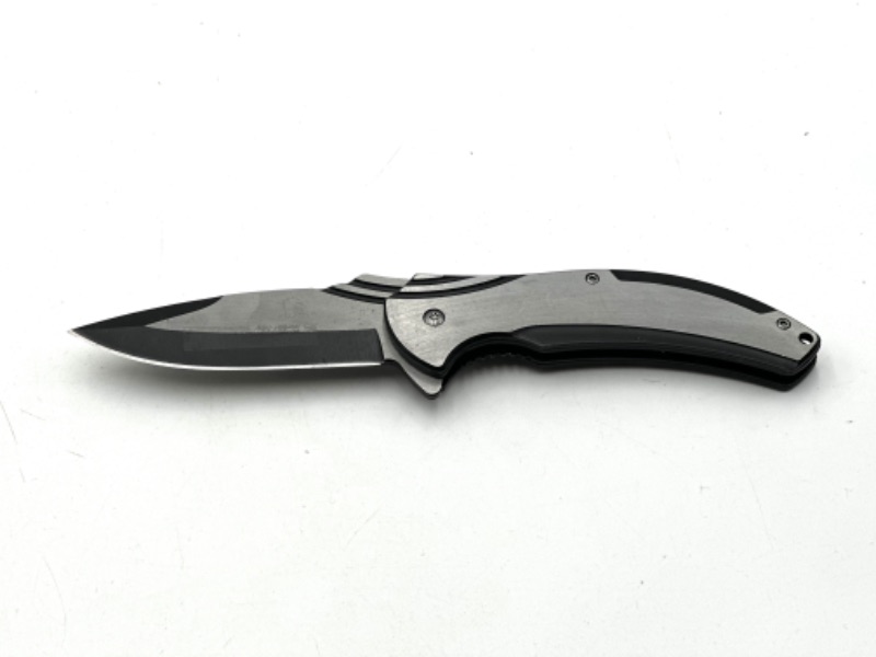 Photo 1 of BLACK AND SILVER FALCON POCKET KNIFE NEW