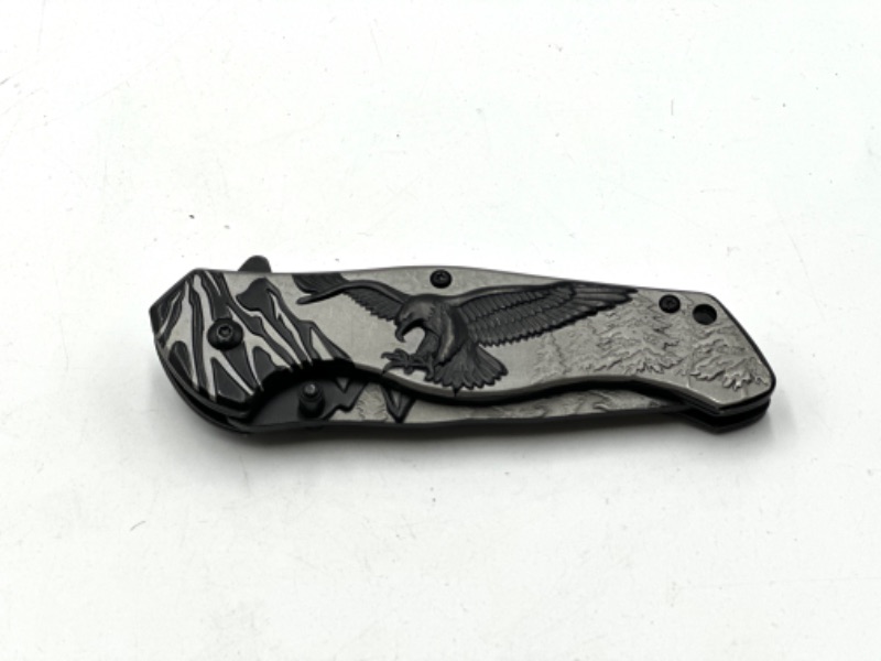 Photo 2 of BLACK AND GRAY EAGLE NATURE DESIGN FALCON POCKET KNIFE NEW