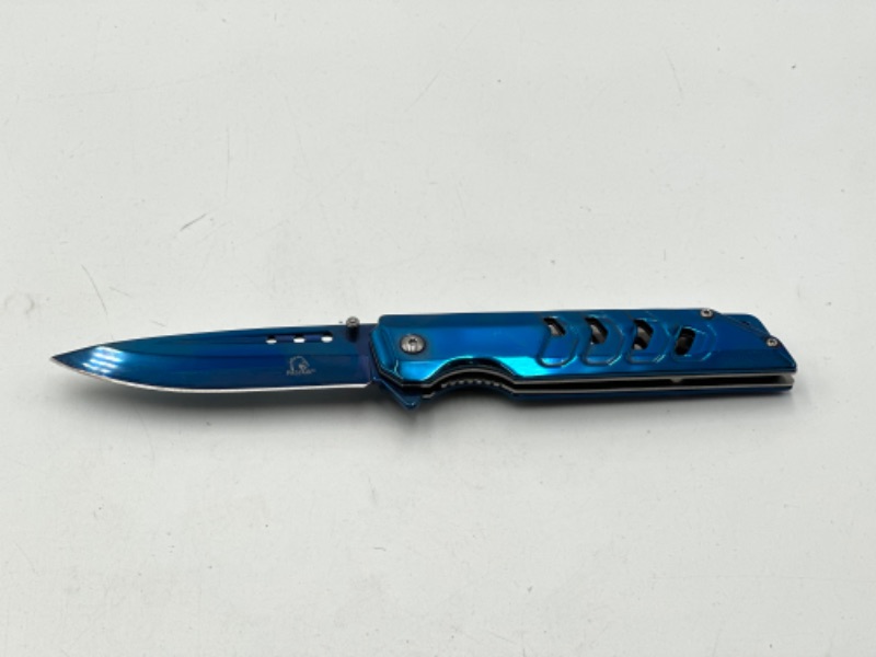 Photo 1 of BLUE DESIGN FALCON POCKET KNIFE NEW