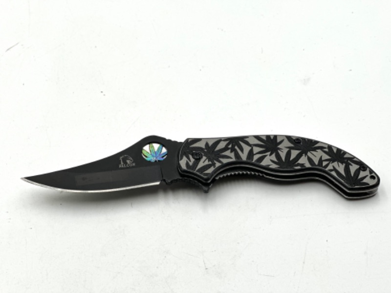 Photo 1 of BLACK AND SILVER HEMP FLOWER DESIGN POCKET KNIFE NEW