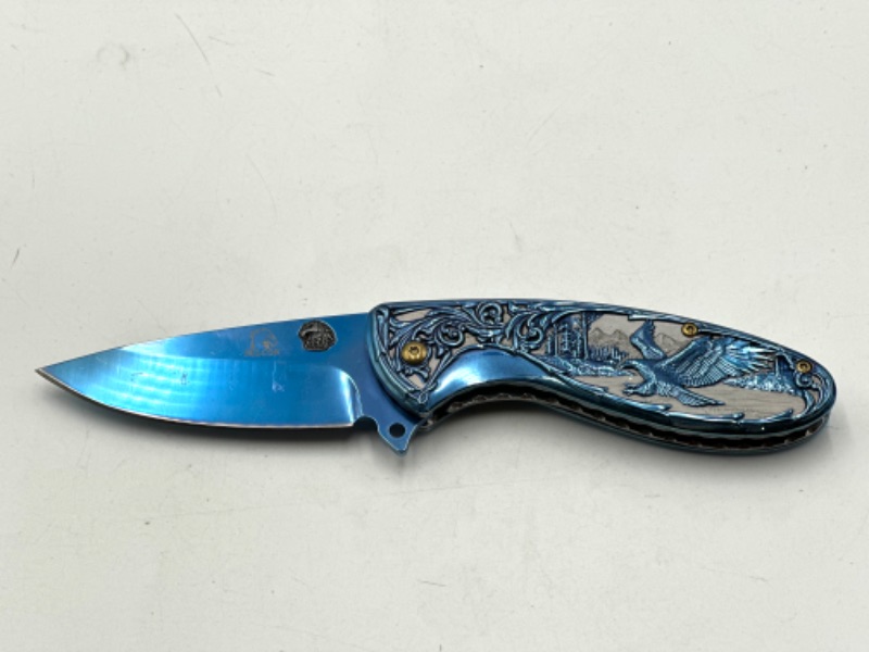 Photo 1 of BLUE OUTDOOR EAGLE DESIGNED POCKET KNIFE NEW