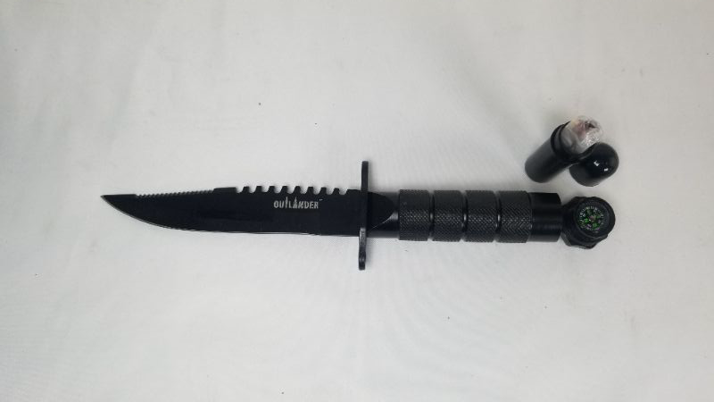 Photo 1 of OUTLANDER TACTICAL HUNTING KNIFE NEW 