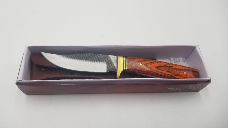Photo 2 of Sawmill Filework Skinner With Leather Case 8.25 Inch  New