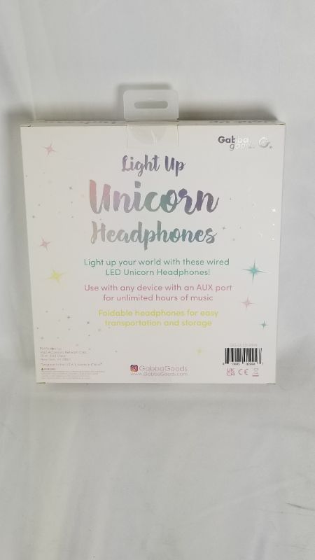 Photo 4 of GABBA GOODS KIDS SAFESOUNDS FOLDABLE UNICORN LIGHT UP OVER EAR HEADPHONES BUILT IN MICROPHONE DESIGNED 4 KIDS 