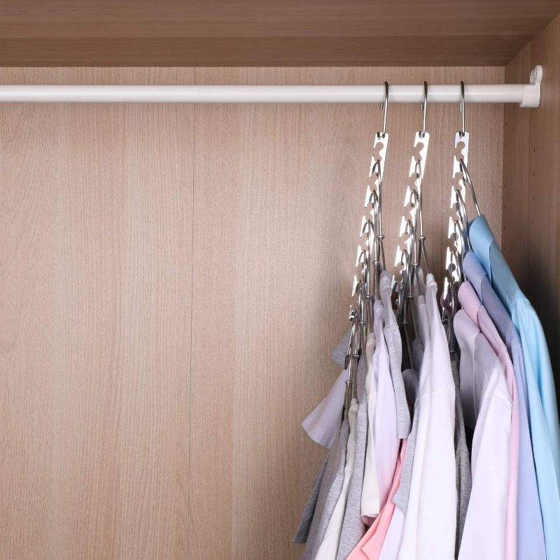 Photo 2 of GEFTOL Space Saving Hangers Metal Hanger Magic Cascading Hanger Closet Clothes Organizer(4 Pack) New