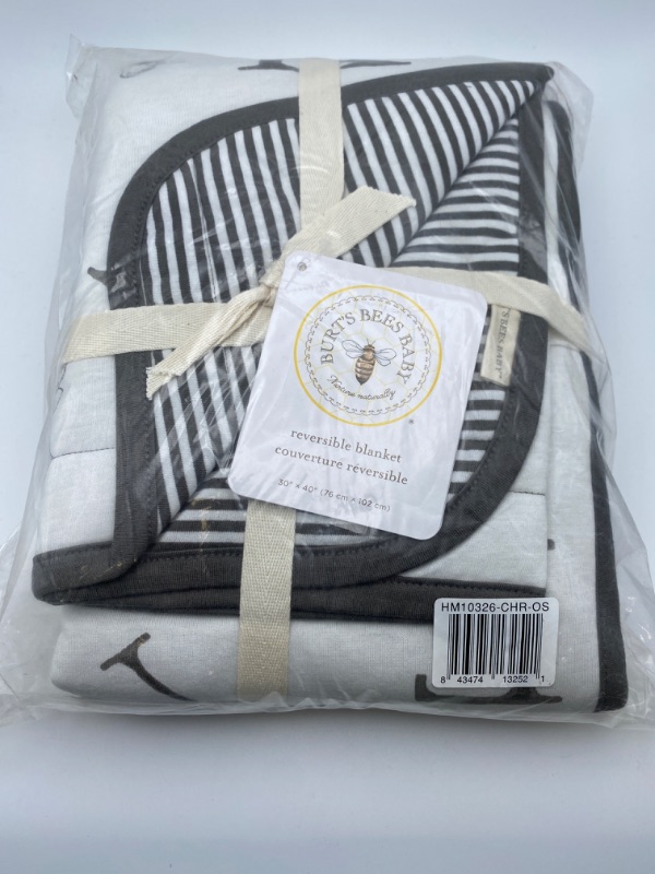 Photo 4 of Reversible Blanket, Nursery, Stroller & Tummy-Time Organic Jersey Cotton Quilted Infant & Toddler Bedding 30"x40" (Pack of 1) New