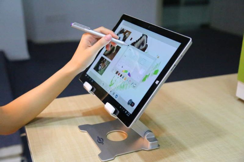 Photo 2 of KABCON Quality Tablet Stand,Adjustable Foldable Eye-Level Aluminum Solid Up to 13.5-in Tablets Holder for Microsoft Surface Series Tablets,iPad Series,Samsung Galaxy Tabs,Amazon Kindle Fire,Etc.Silver New