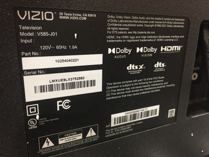 Photo 5 of VIZIO - 58" Class V-Series LED 4K UHD Smart TV
