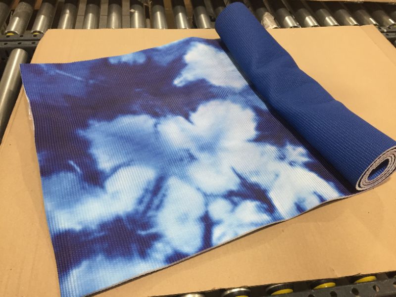 Photo 1 of 2 FT WIDTH BLUE SKY PATTERN FOAM MAT ROLL