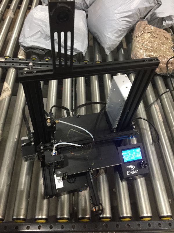 Photo 1 of Official Creality Ender 3 3D Printer Fully Open Source with Resume Printing Function DIY 3D Printers Printing Size 220x220x250mm