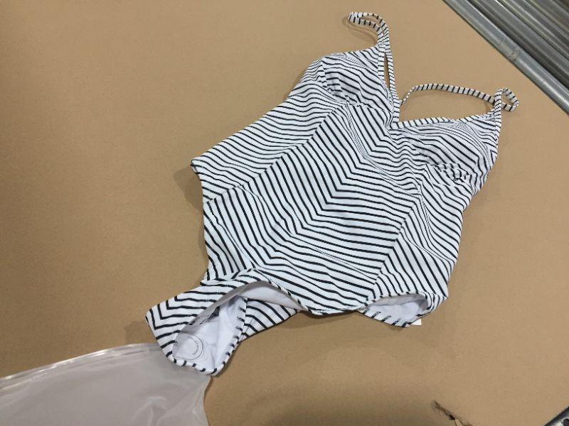 Photo 2 of CUPSHE Black And White Stripe V-Neck One Piece Swimsuit, SIZE M