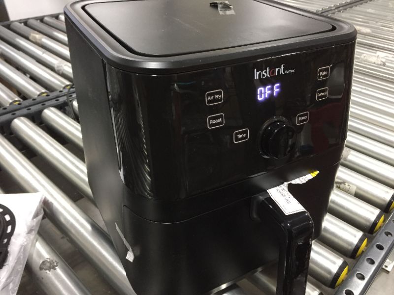 Photo 3 of Instant™ Vortex™ 5.7-quart Air Fryer