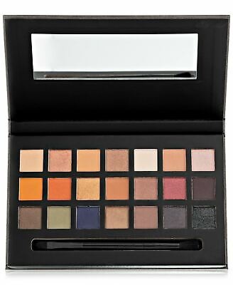 Photo 1 of MACYS BEAUTY COLLECTION, The Classics Eyeshadow Palette