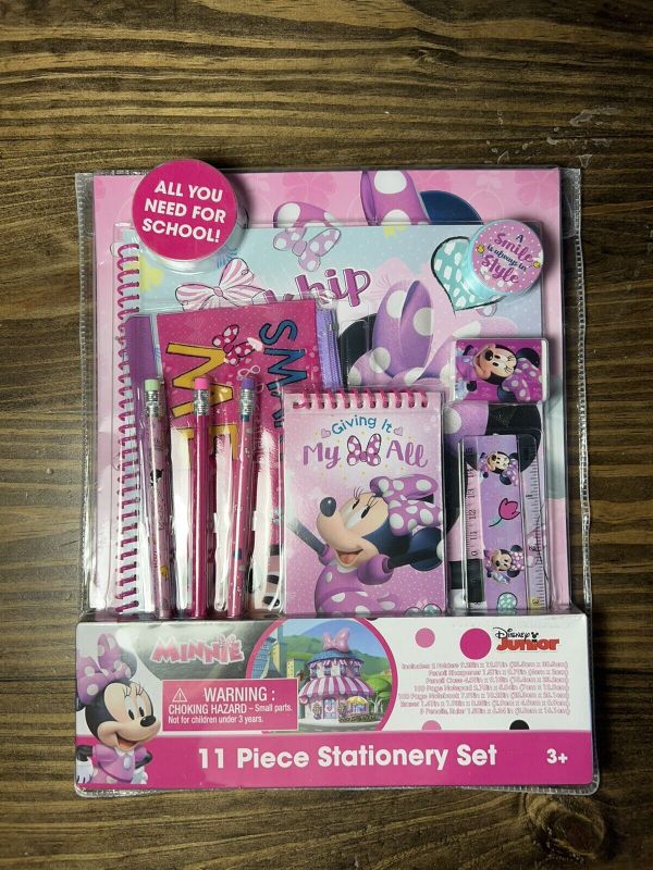 Photo 1 of Disney Minnie Mouse 11-Piece Stationery Set