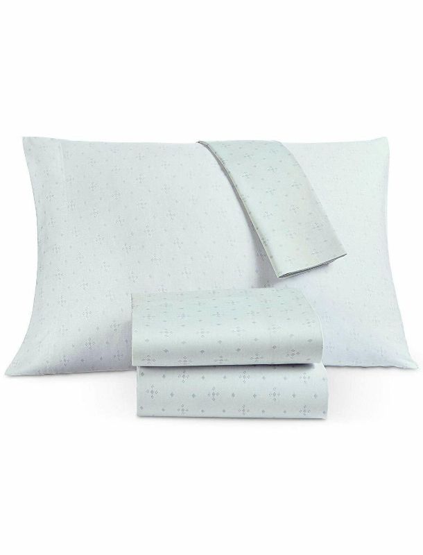 Photo 1 of King Lucky Brand Home Laguna 2 KING pillowcases 100% Cotton Sateen New. Color: Blue - Size:  KING - Feature: ?100% Cotton Sateen
230 Thread Count - Two KING Pillowcase.
