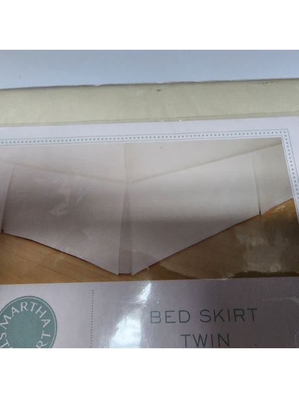 Photo 3 of Martha Stewart Collection 200 Thread Count Cotton Full Bedskirt Bedding