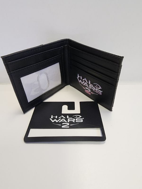 Photo 2 of HALO WARS 2 MEN'S BI-FOLD WALLET