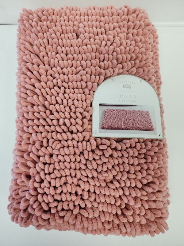 Photo 1 of Poppy Park Home Chenille Loop Braided 20 x 32 Microfiber Bath Rug Coral