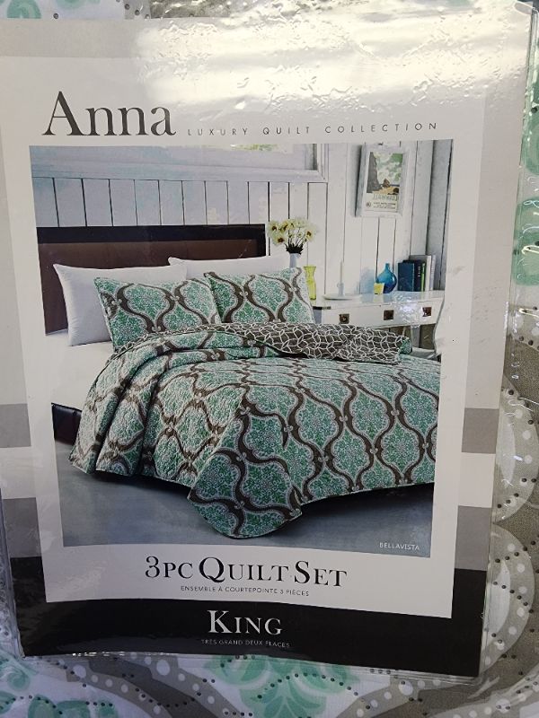 Photo 1 of ANNA 3 PIECE KING QUILTED SET