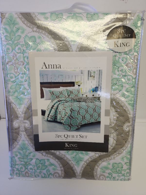 Photo 2 of ANNA 3 PIECE KING QUILTED SET