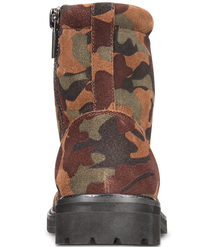 Photo 1 of Size 7.5 Medium INC International By Macy's Men’s Wilder Camo Boots (Green, Size 7.5 Medium)