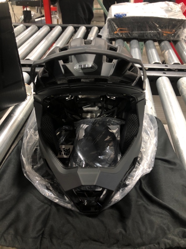 Photo 1 of BELL Super Air R MIPS Adult Mountain Bike Helmet-- Medium