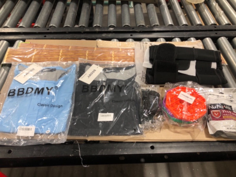 Photo 1 of BOX LOT - MISC ITEMS
