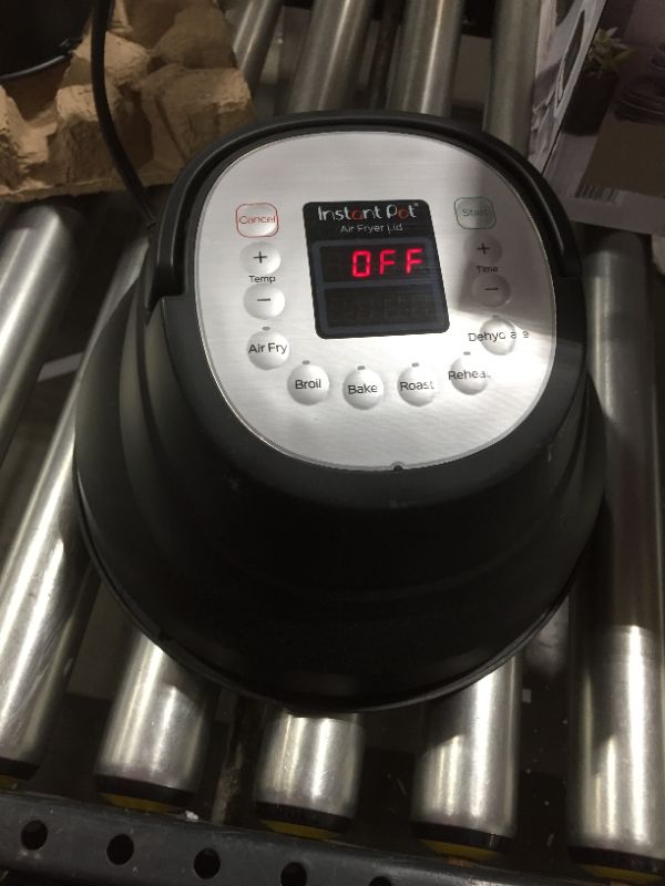 Photo 2 of Instant Pot 6 Quart Air Fryer Lid