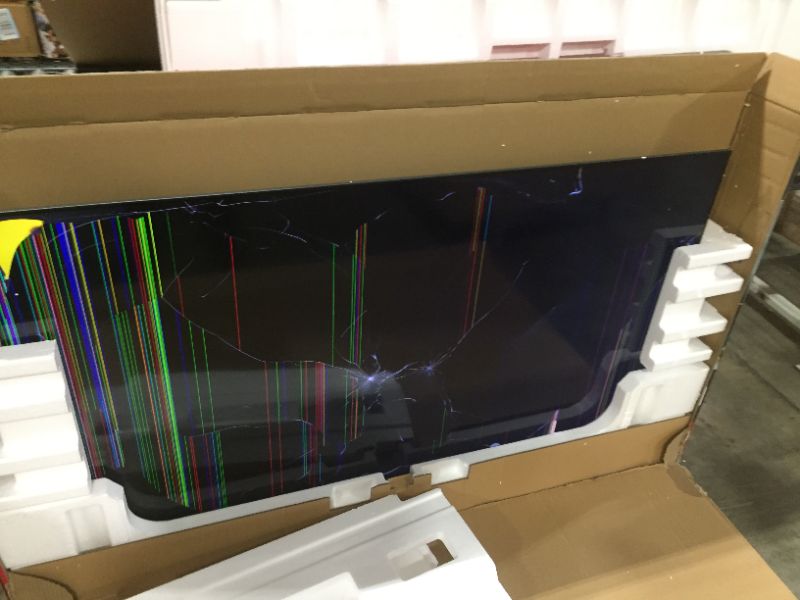 Photo 2 of 65" Class M-Series Quantum LED 4K UHD SmartCast TV--- parts only