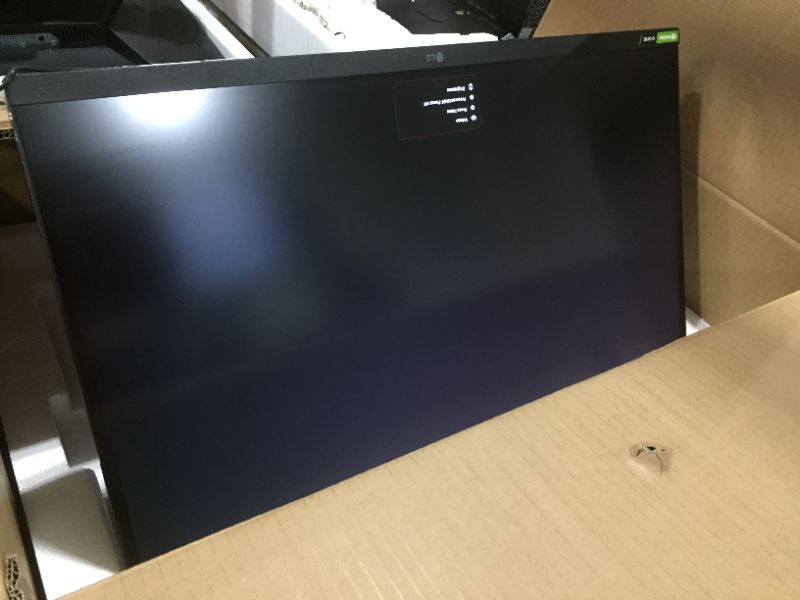 Photo 1 of LG 27GL83A-B 27 Inch Ultragear QHD IPS 1ms NVIDIA G-SYNC Compatible Gaming Monitor, Black