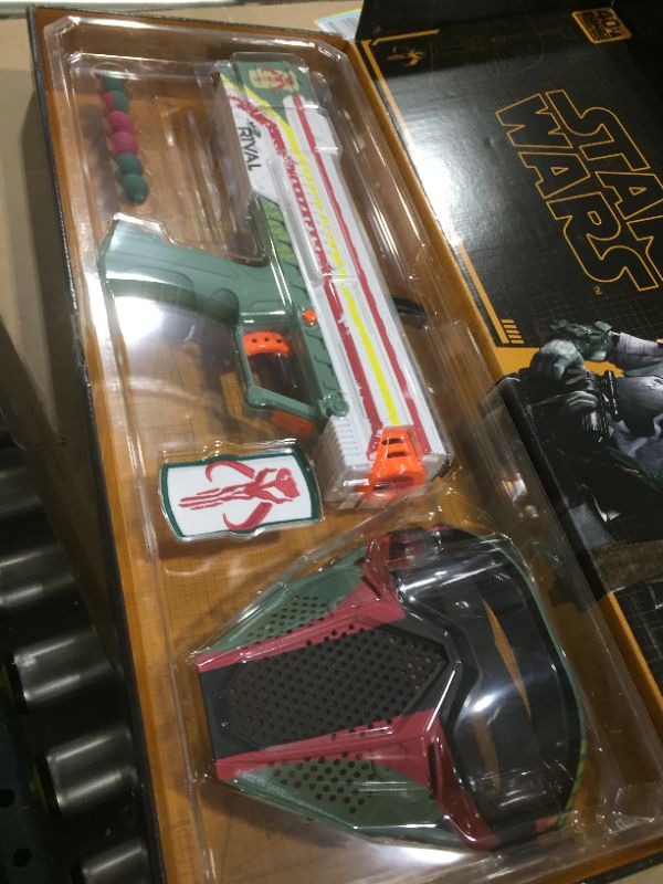Photo 1 of NERF Rival Star Wars Apollo XV-700 Blaster, Face Mask, Boba Fett Insignia Patch, 7 Rival Rounds, Easy-Load Magazine
