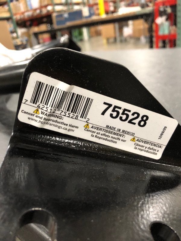 Photo 3 of Draw-Tite Trailer Hitch Class III, 2 in. Receiver, Compatible with Select Buick Enclave : Chevrolet Traverse : GMC Acadia, Acadia Limited : Saturn Outlook
