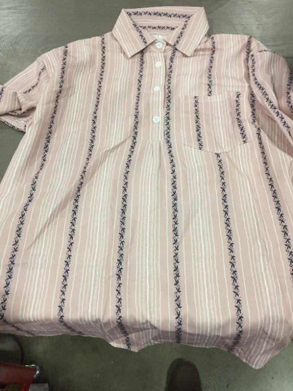 Photo 1 of Mens  (L) Pink Floral Collared Shirt