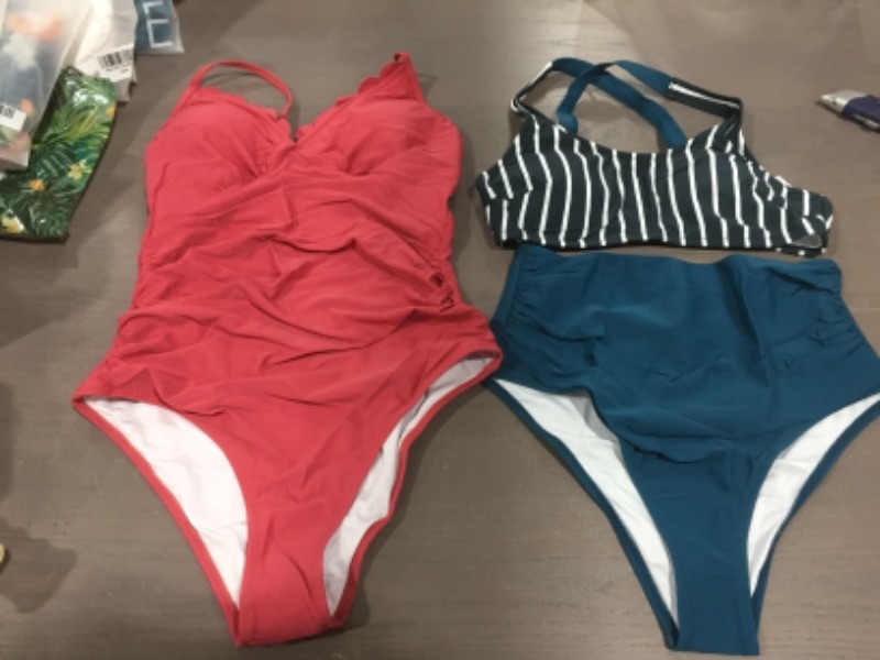 Photo 1 of Womens swimwear- 2 pack- size M