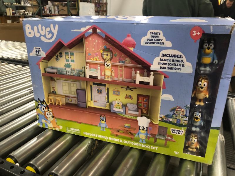 Photo 2 of Bluey Mega Bundle Home, BBQ Playset, and 4 Figures | Amazon Exclusive
