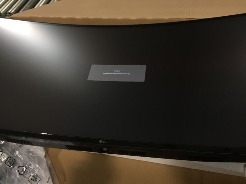 Photo 1 of LG 34WN80C-B UltraWide Monitor 34” 21:9 Curved WQHD (3440 x 1440) IPS Display, USB Type-C (60W PD) , sRGB 99% Color Gamut, 3-Side Virtually Borderless Design, Tilt/Height Adjustable Stand - Black
